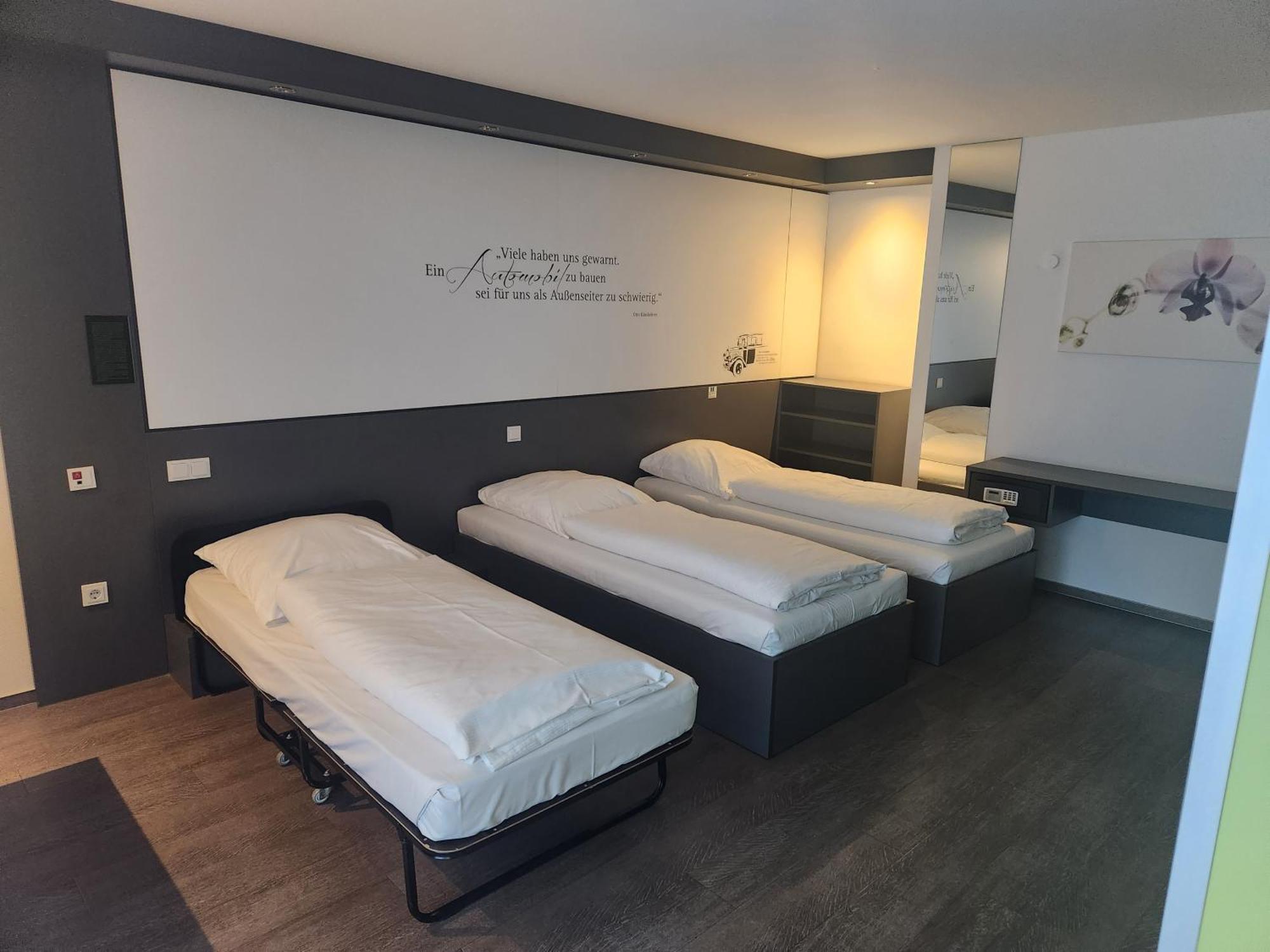 Economy-Hotel Ulm Dış mekan fotoğraf